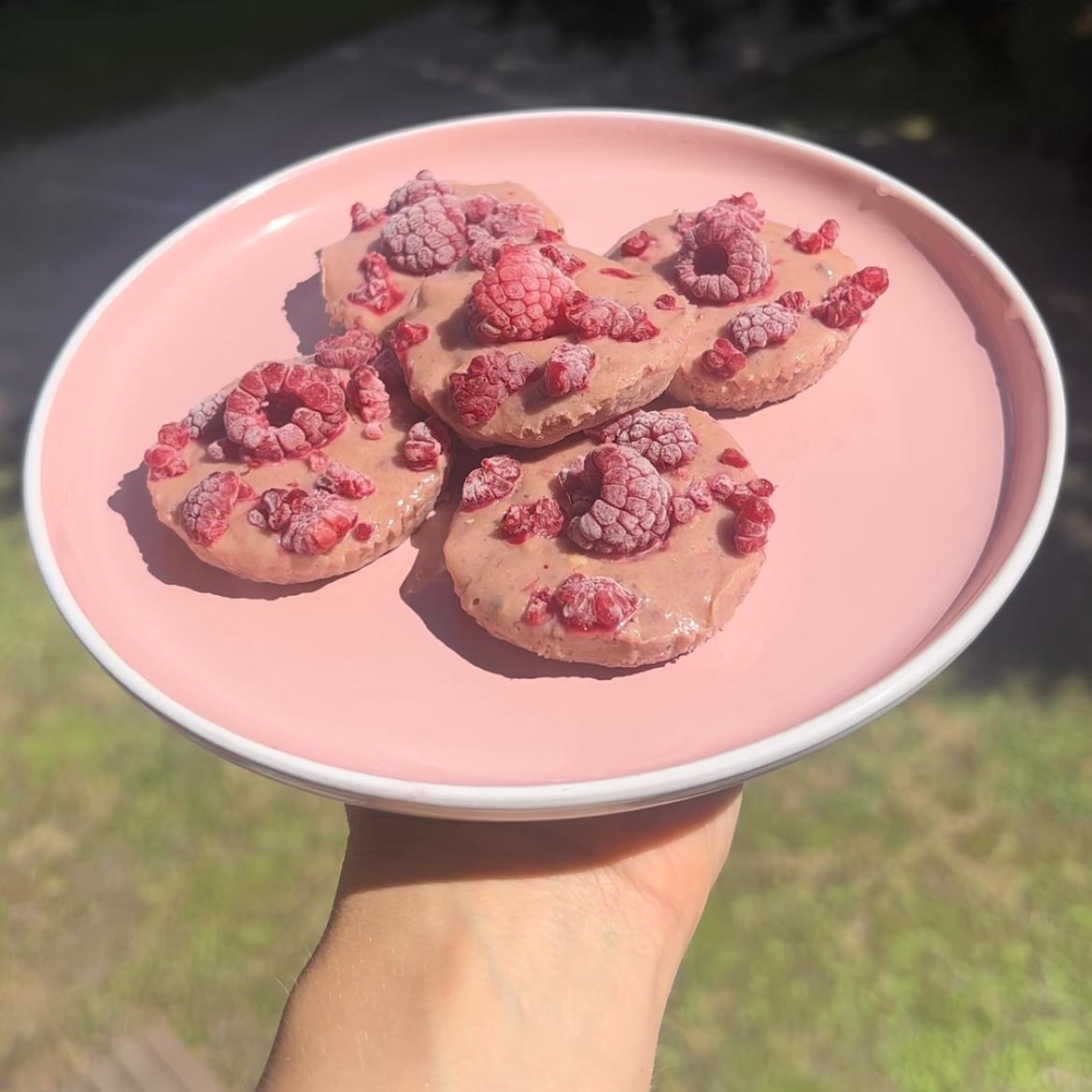 Atkins Caramelised White Chocolate Raspberry Cups Atkins Low Carb Diet