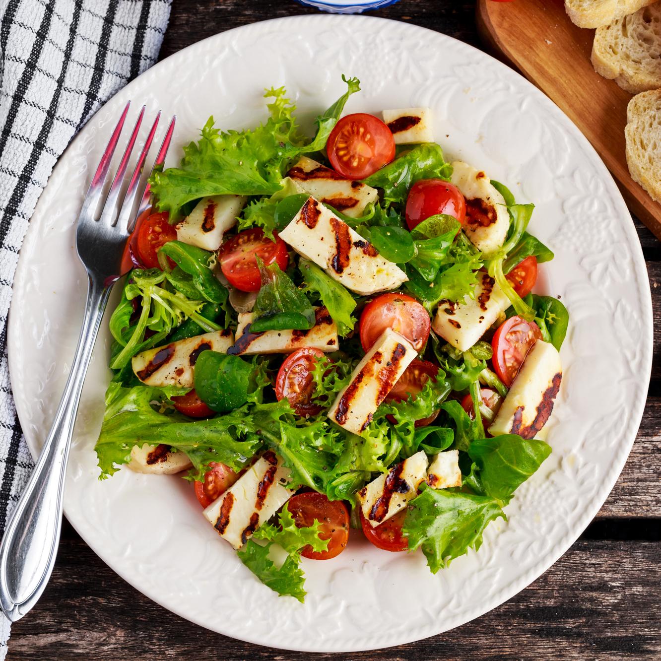 Halloumi Salad Atkins Low Carb Diet